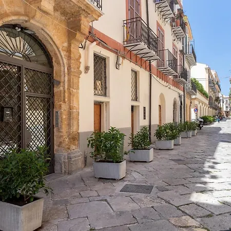 Con 3 Terrazze In Piazza Magione By Wonderful Italy Palermo